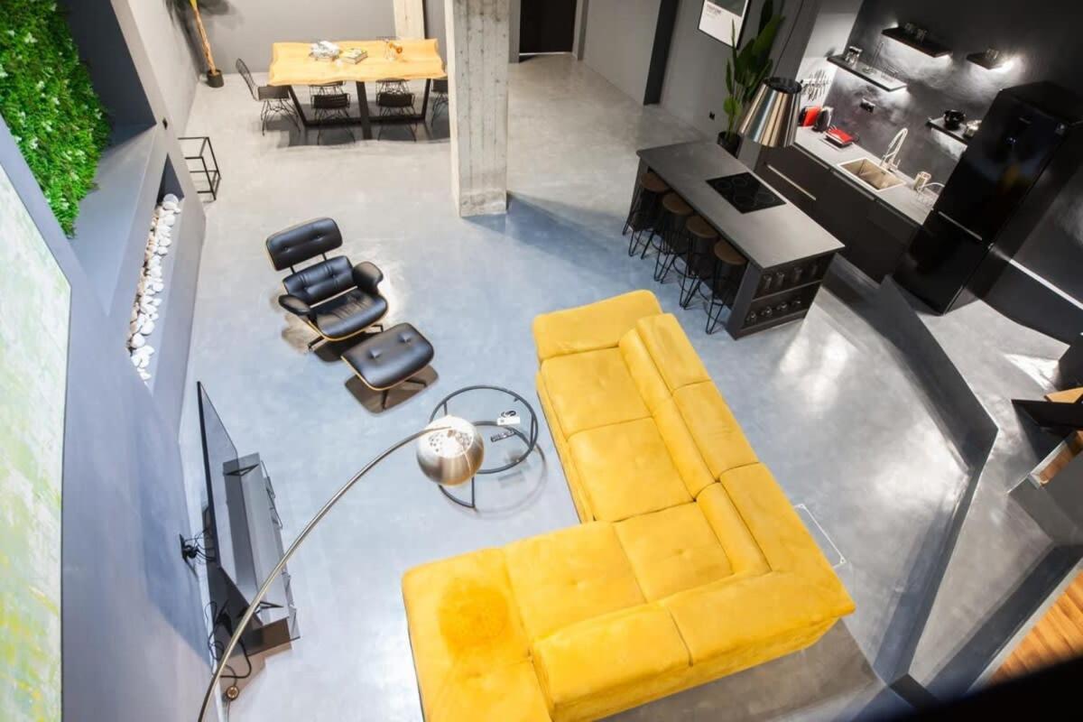Trendy Industrial Apt Next To Museum Of Acropolis Athen Exterior foto